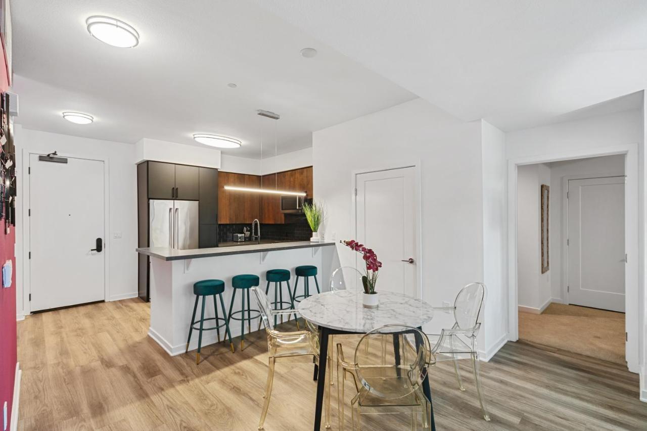 Fairfax District Chic City Oasis 2 Bedroom Apt With Den 136 Лос-Анджелес Екстер'єр фото