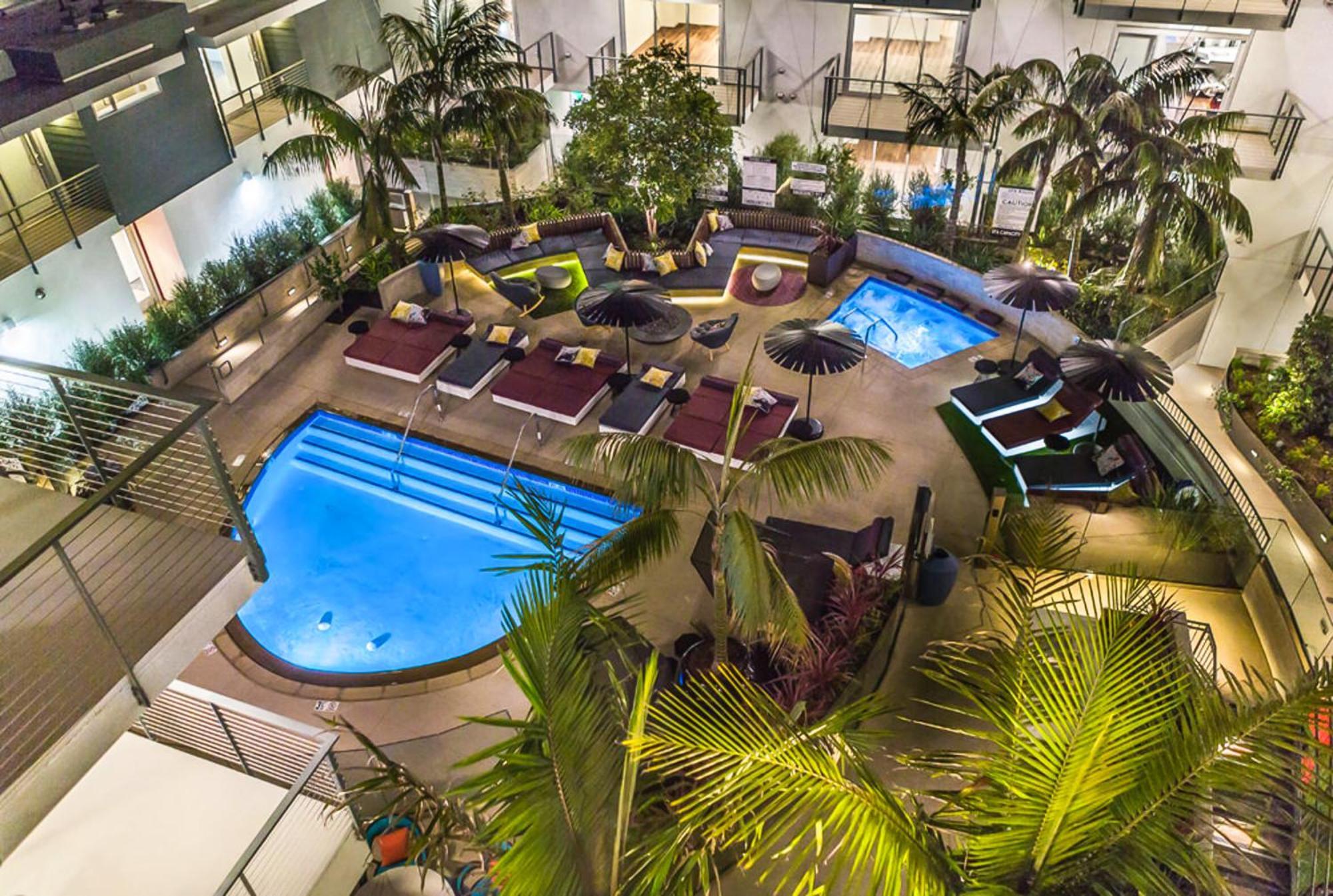 Fairfax District Chic City Oasis 2 Bedroom Apt With Den 136 Лос-Анджелес Екстер'єр фото